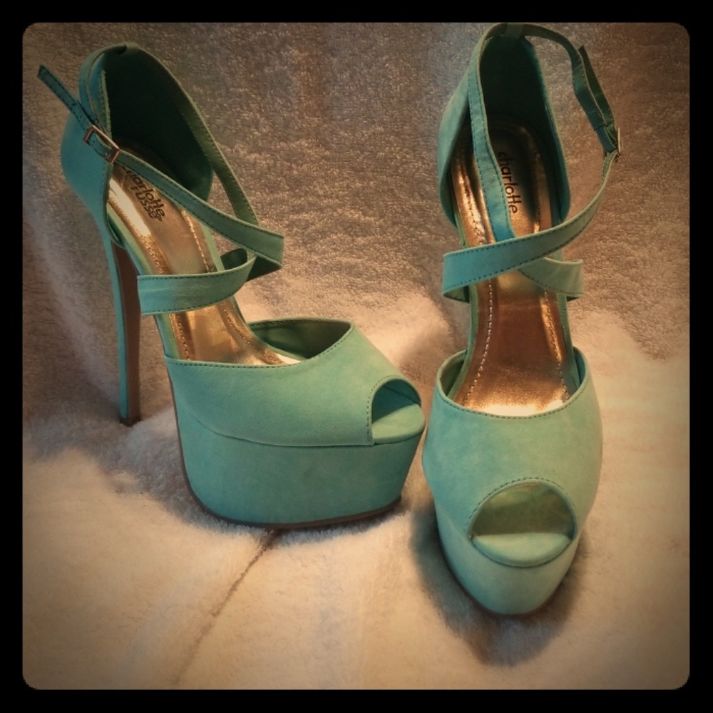 Heel shoe